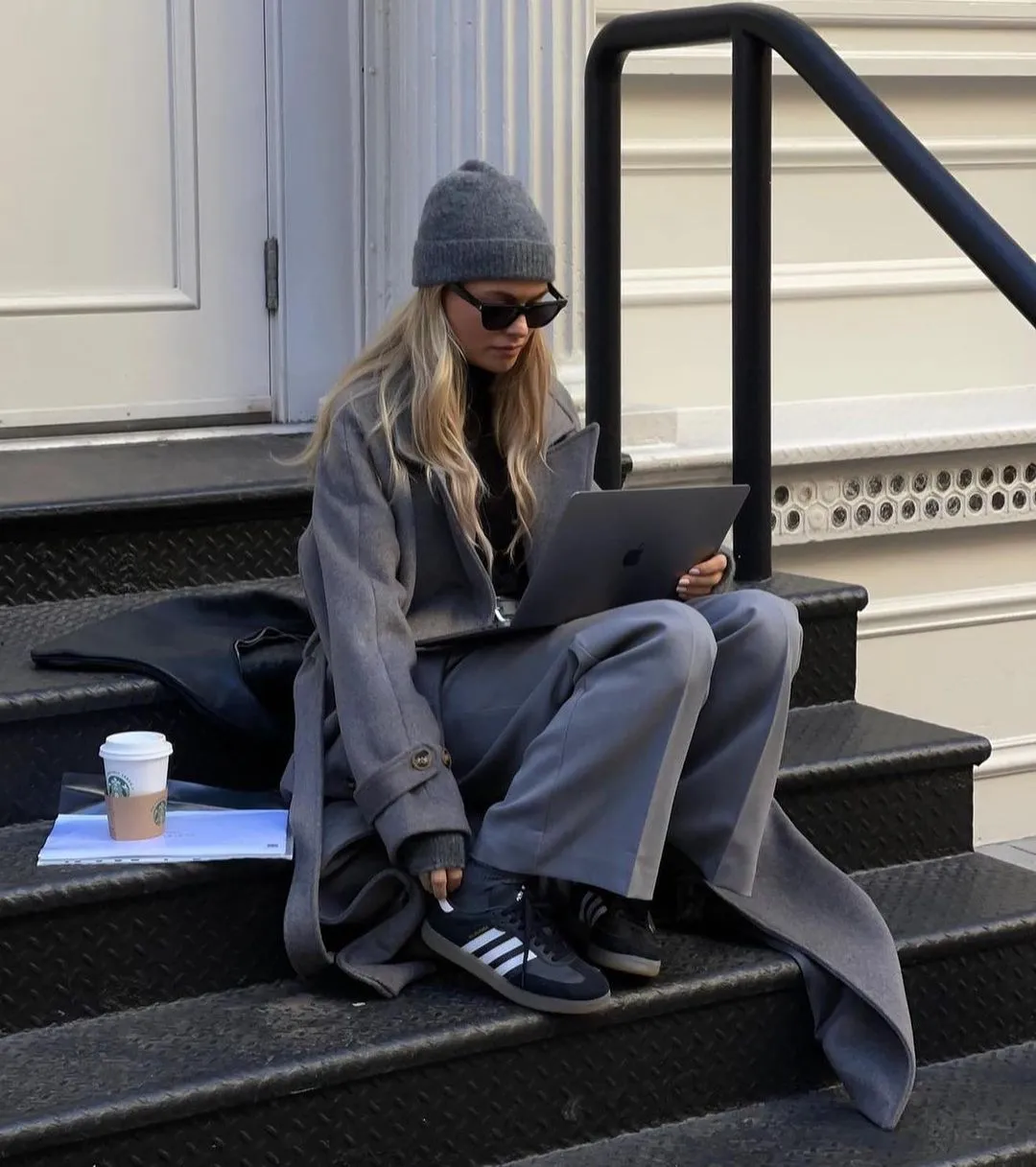 Актуальні вироби замість джинсів на зиму Актуальні вироби замість джинсів на зиму