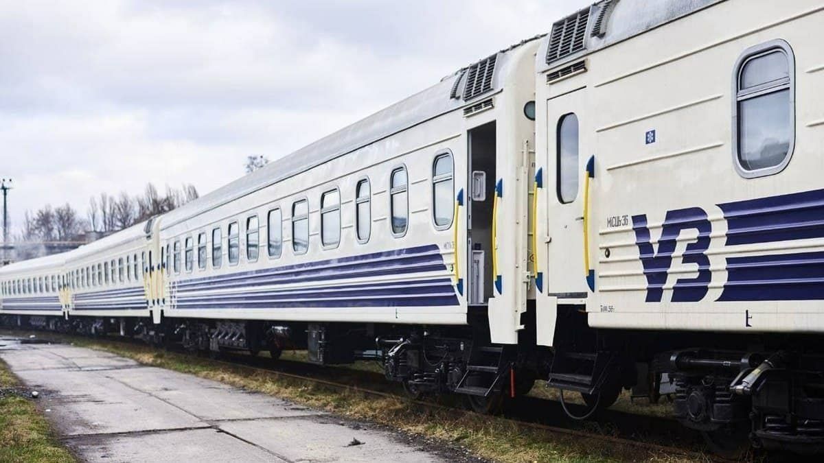 Потяги на Новий рік - які є додаткові рейси від Укрзалізниці