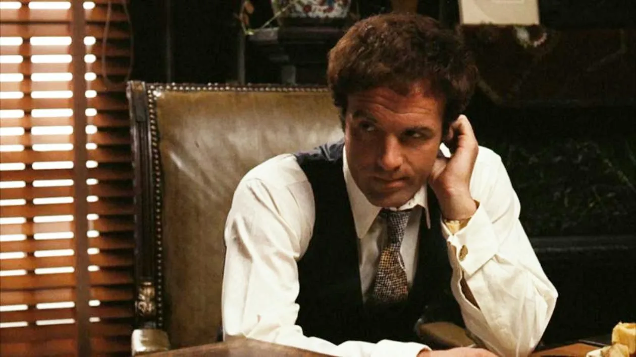 Джеймс Каан Джеймс Каан