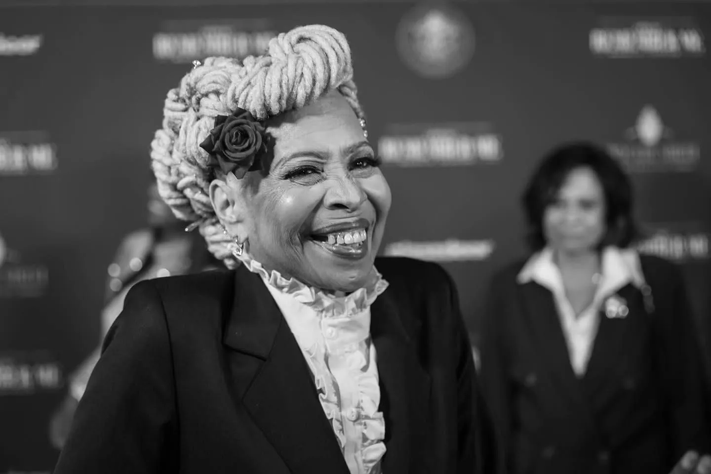 Дениз Дауз Дениз Дауз