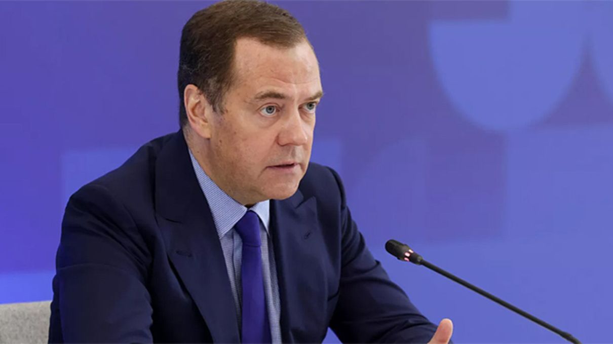 Прогнозы Медведева на 2023 год - Валерий Клочок объяснил, что это значит - 24 Канал