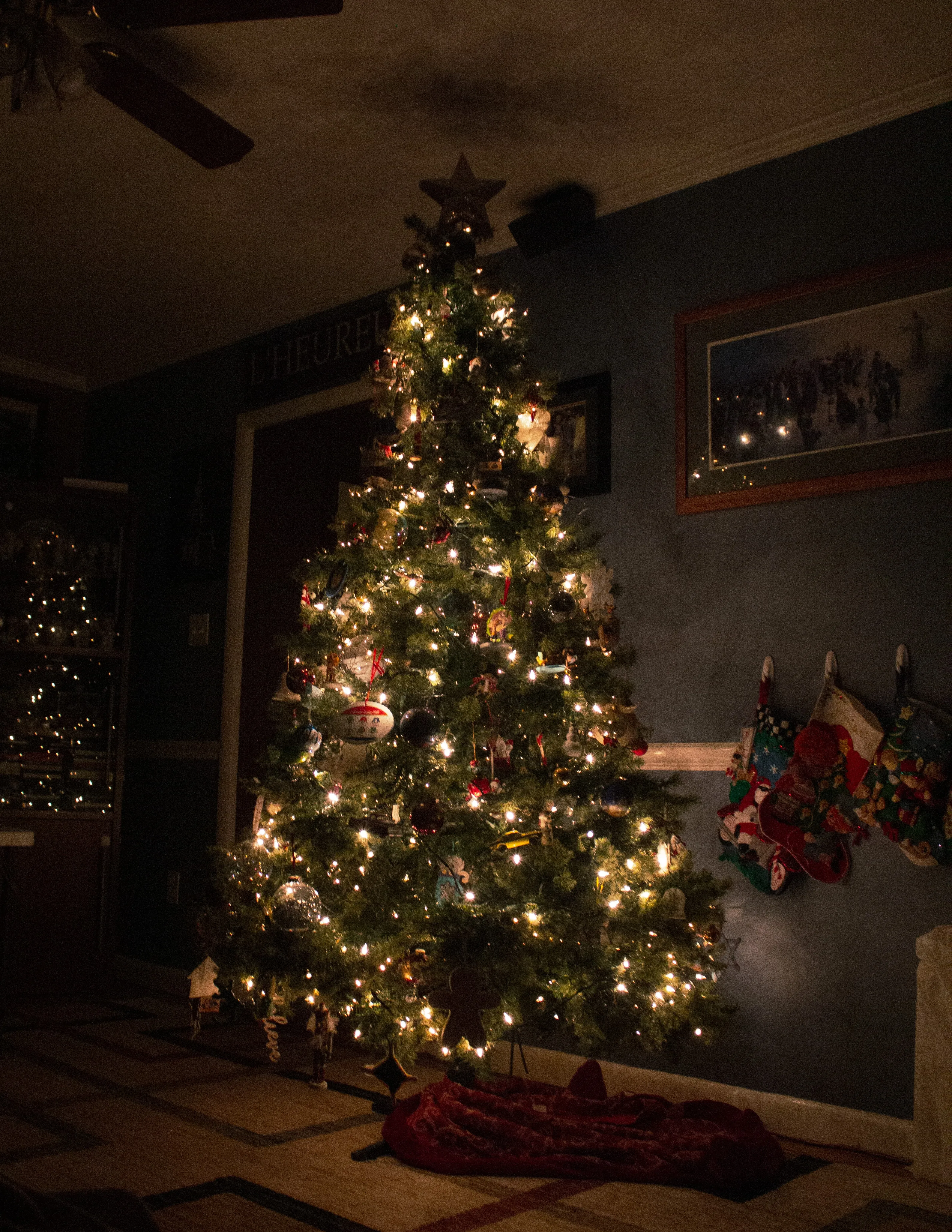 Новогодние гирлянды на елку Новогодние гирлянды на елку