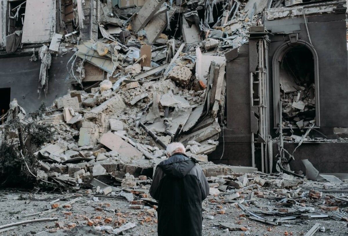 Наслідки ракетних обстрілів Києва Наслідки ракетних обстрілів Києва