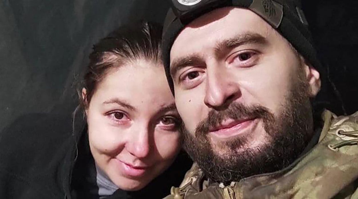 З полону повернули медикиню Юлія Чепурко, яка побралась з чоловіком на Азовсталі - 24 Канал З полону повернули медикиню Юлія Чепурко, яка побралась з чоловіком на Азовсталі - 24 Канал