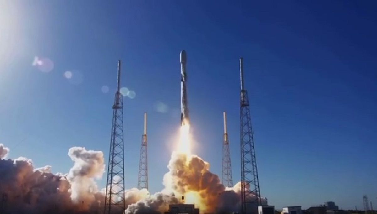 В космос отправили два украинских спутника В космос отправили два украинских спутника