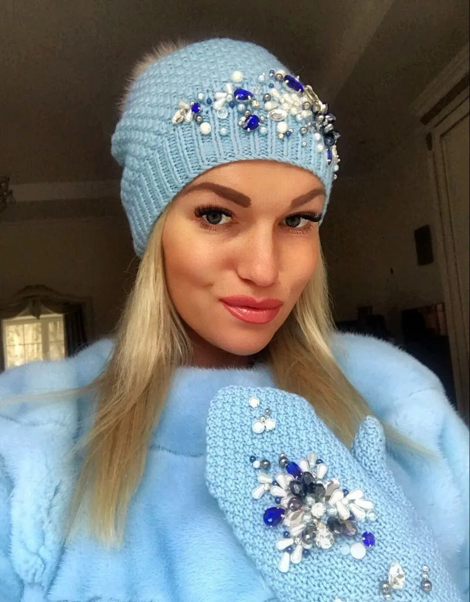 Антитрендові шапки зими 2023 Антитрендові шапки зими 2023