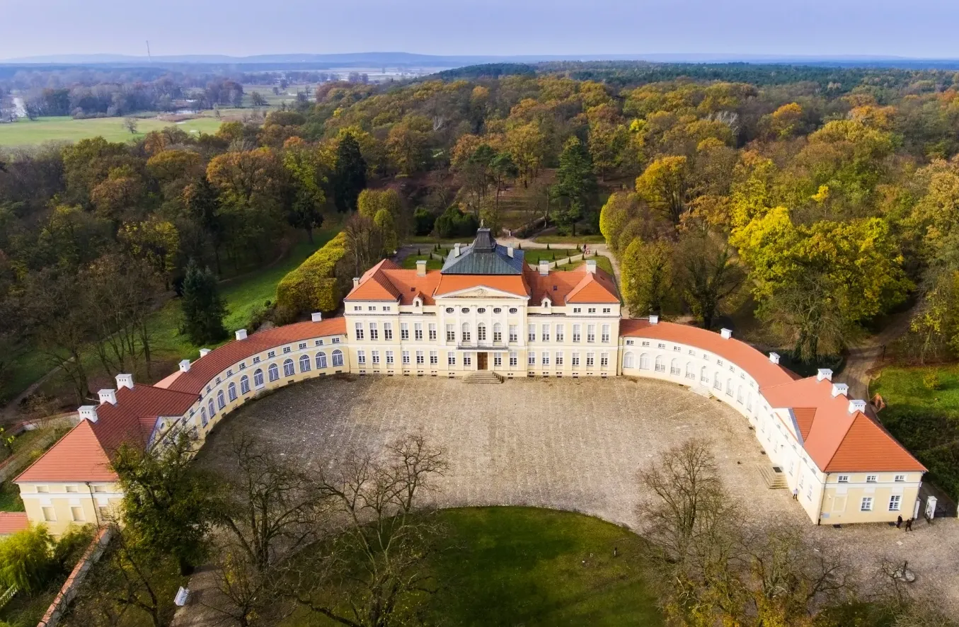 Дворец в Рогалине Дворец в Рогалине