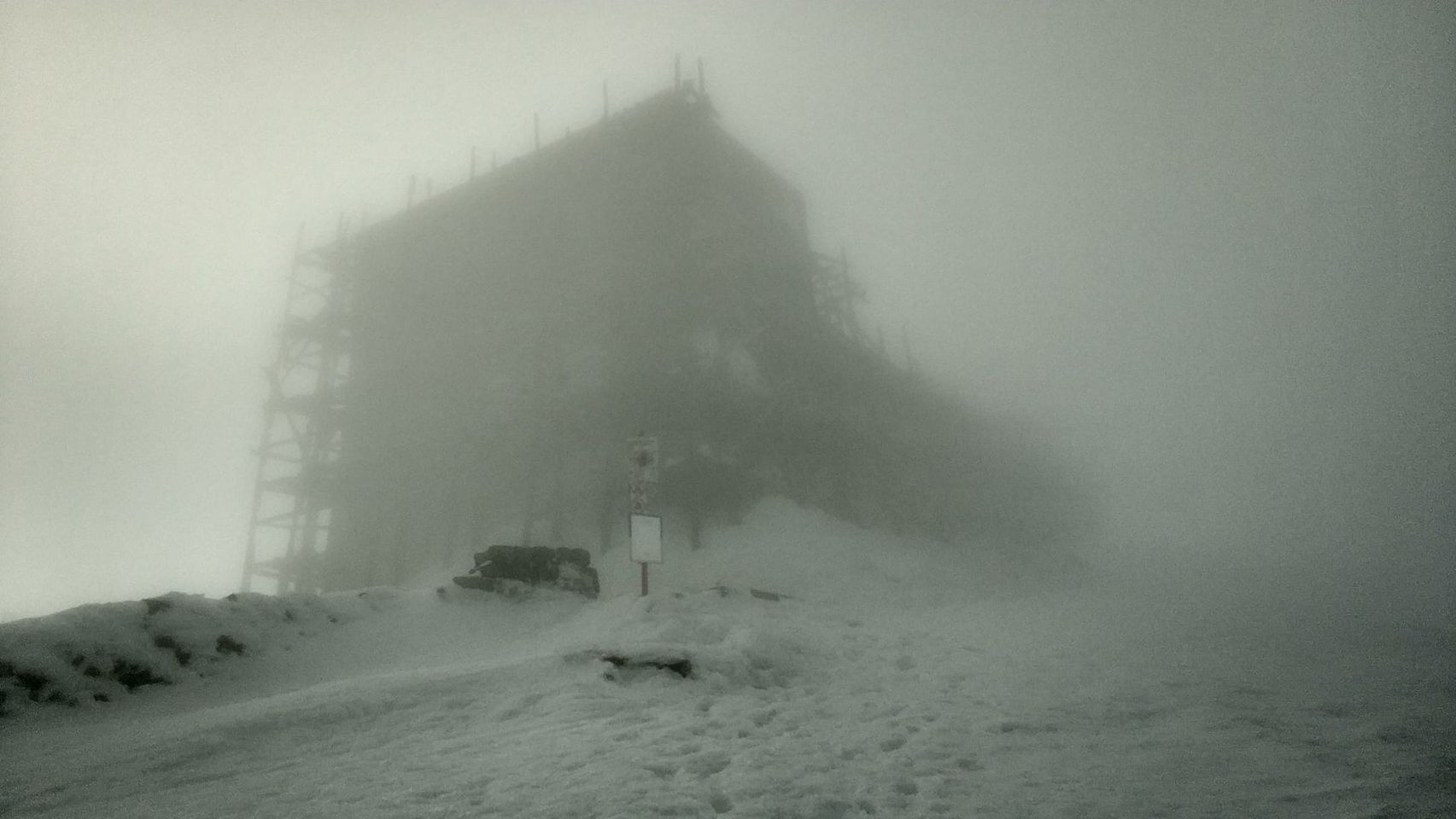 У Карпатах вирує завірюха У Карпатах вирує завірюха