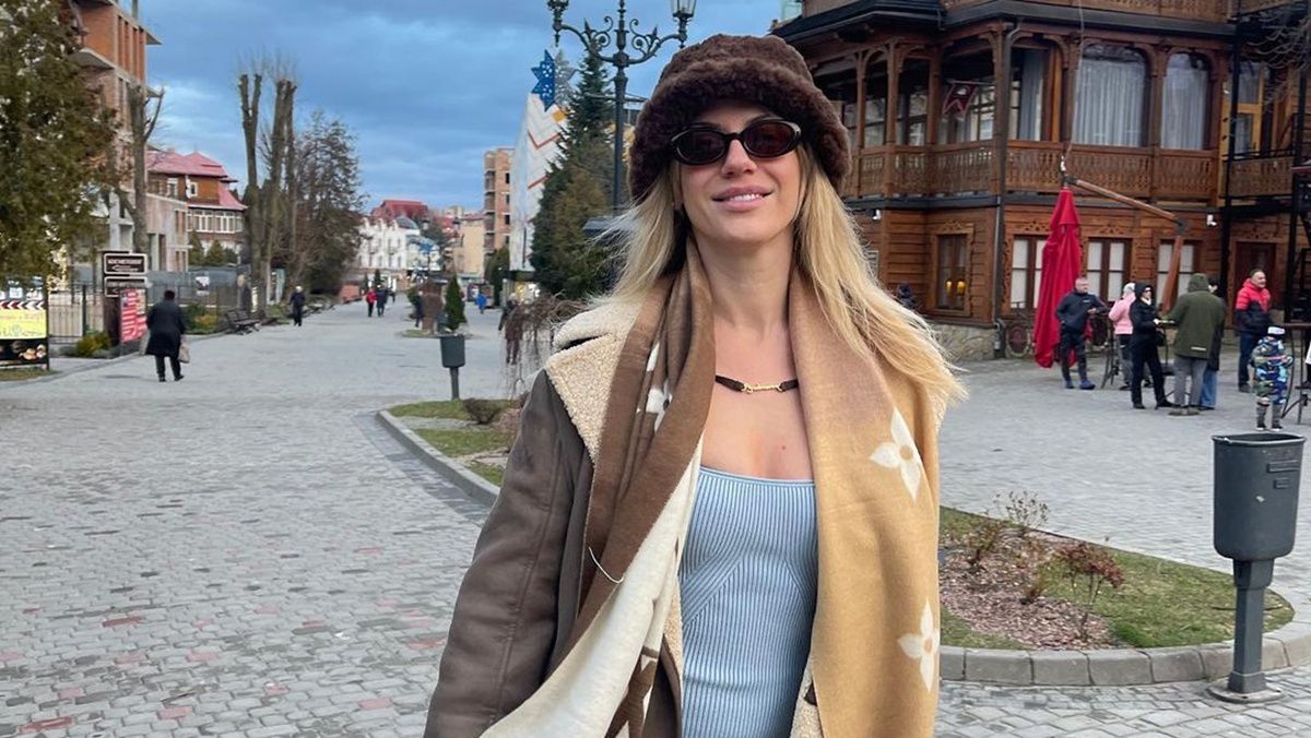 Стильный образ Леси Никитюк в Трускавце