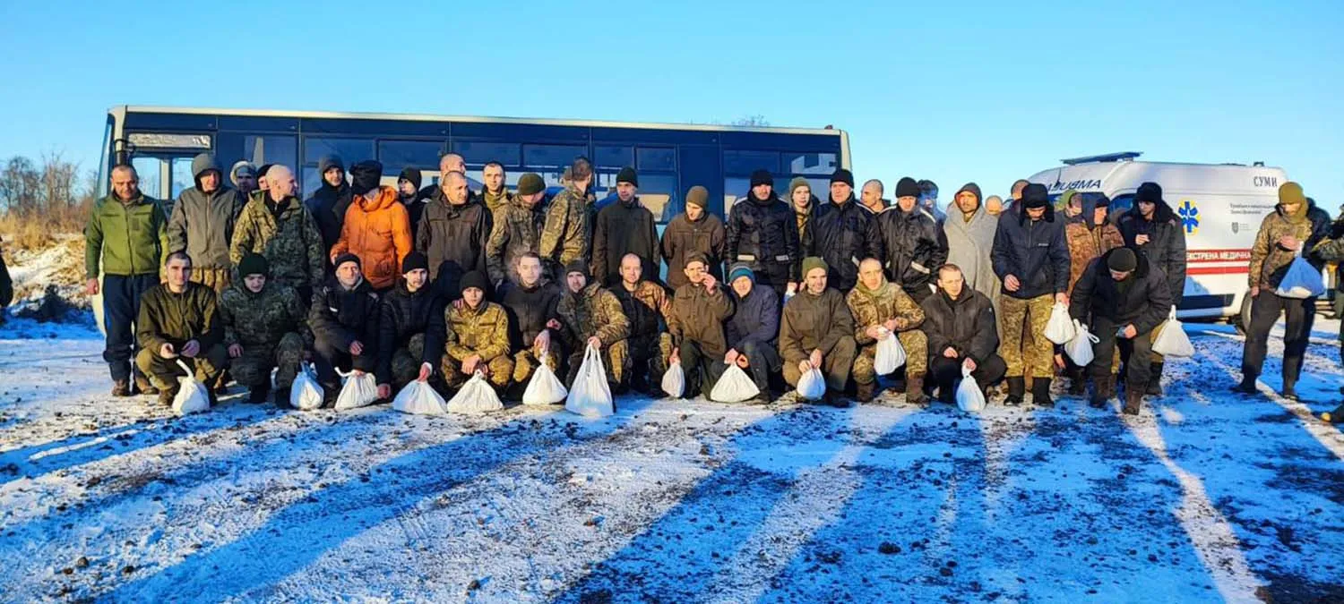 Украинцев вернули из плена