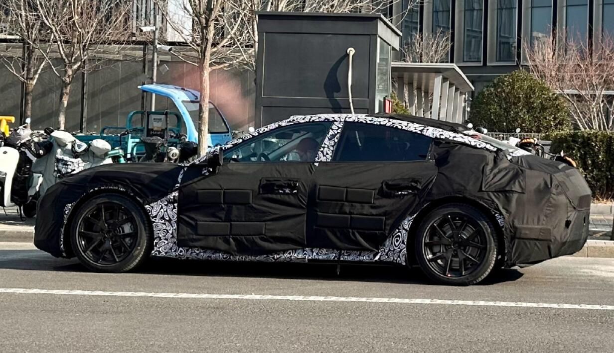 Електромобіль Xiaomi практично готовий до виходу Електромобіль Xiaomi практично готовий до виходу