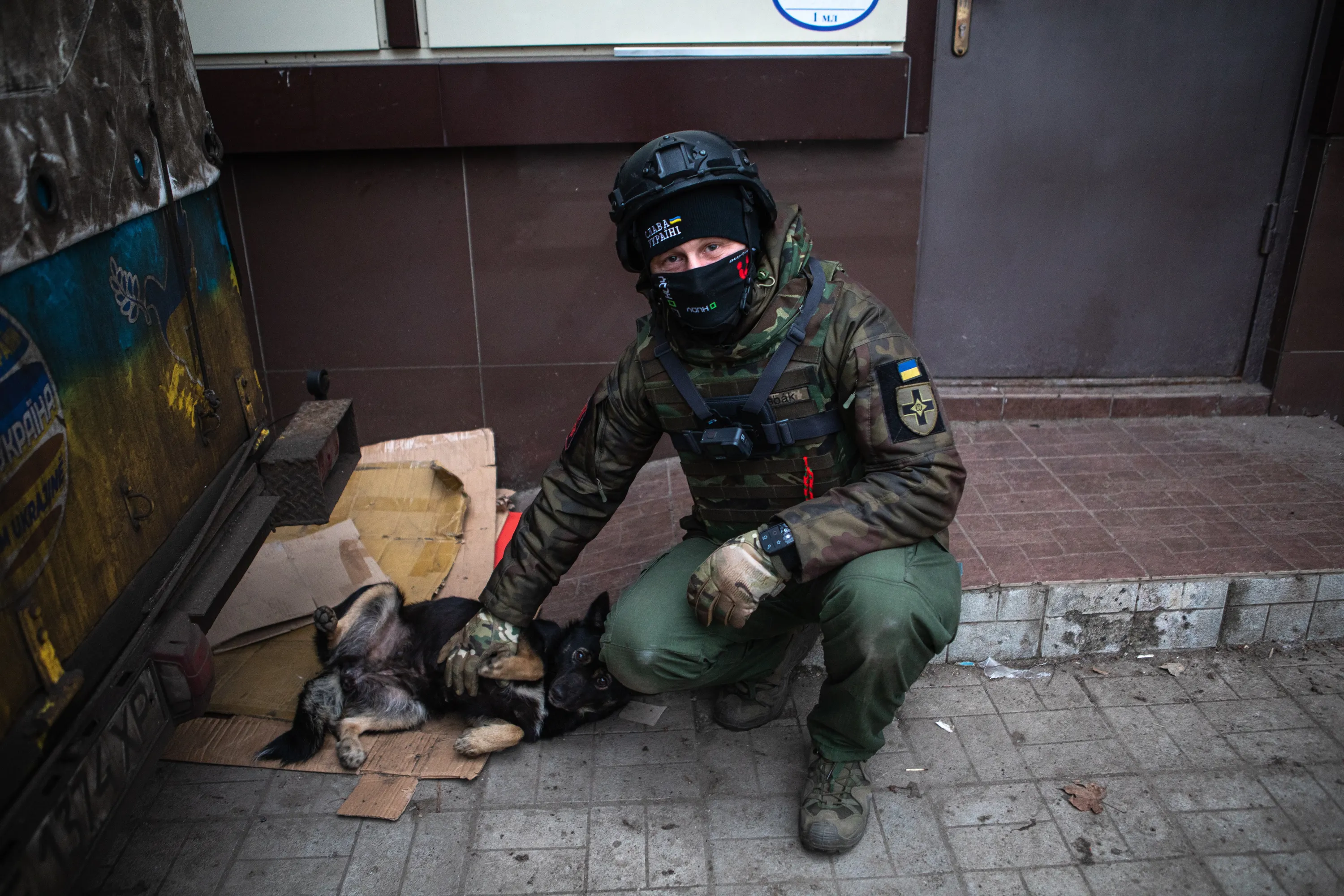 Волонтер на Різдво їздив у Бахмут Волонтер на Різдво їздив у Бахмут
