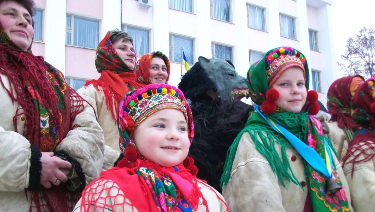 Сучасні українські щедрівки 2023 - смішні щедрівки для дорослих Сучасні українські щедрівки 2023 - смішні щедрівки для дорослих