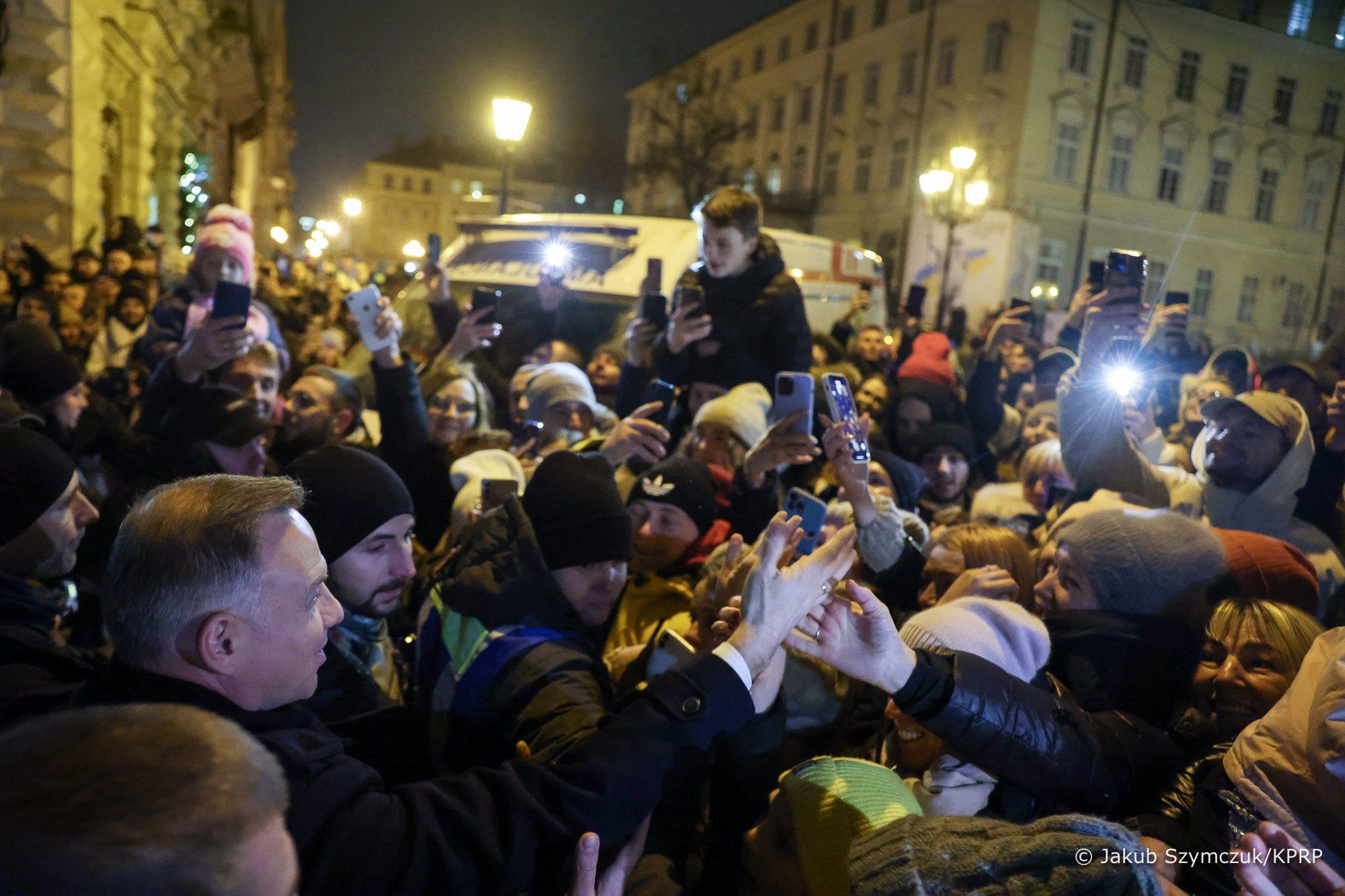 Анджей Дуда во Львове - как жители города встретили президента Польши - видео