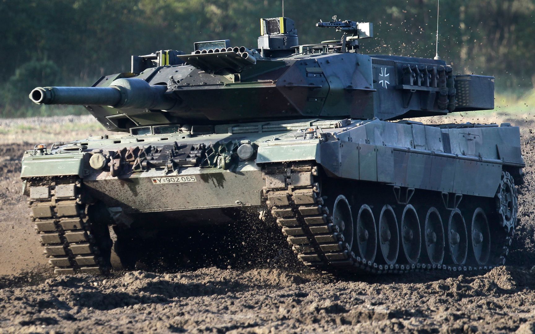 Leopard для України - Магда пояснив вигоду для Польщі - 24 Канал