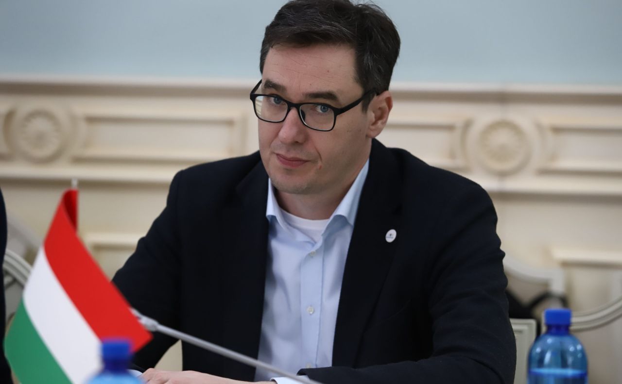 Мер Будапешта поїхав у Бучу - він звернувся до угорців із закликом підтримати Україну Мер Будапешта поїхав у Бучу - він звернувся до угорців із закликом підтримати Україну