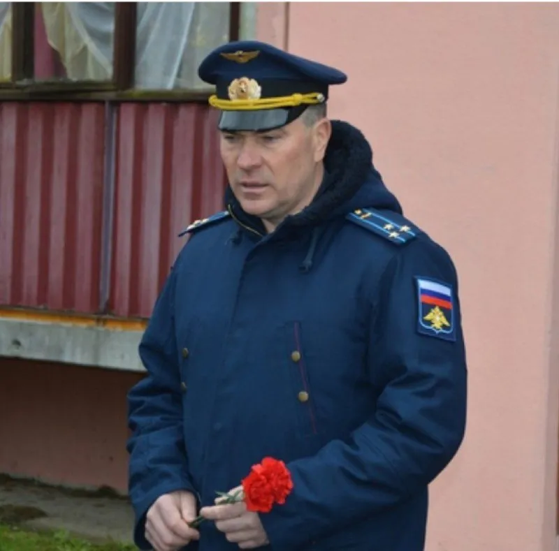 Назвали российского командира авиаполка, ответственного за удар по дому в Днепре