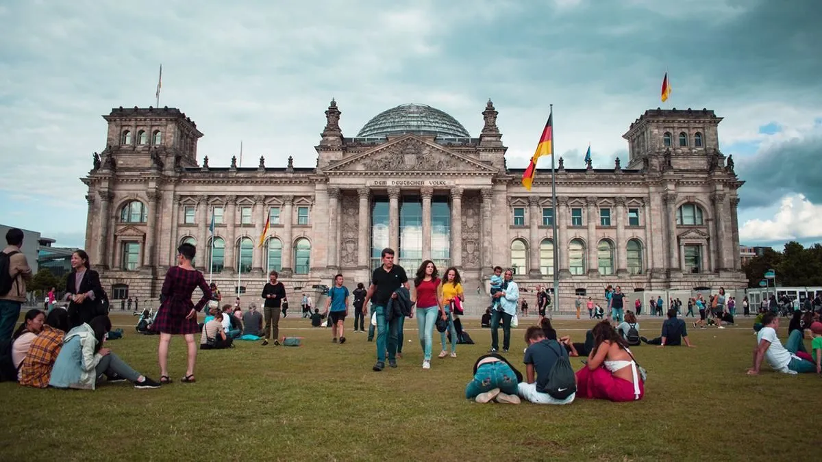 Які зміни чекають на українців у 2023 в Німеччині Які зміни чекають на українців у 2023 в Німеччині