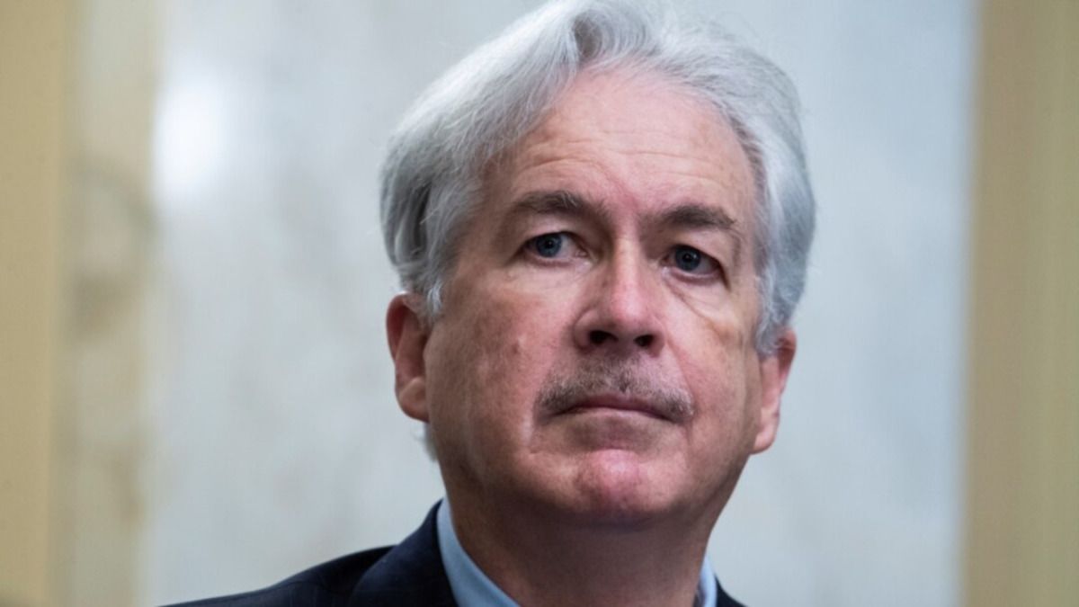 Директор ЦРУ тайно посетил Киев – какие месседжи он привез - 24 Канал Директор ЦРУ тайно посетил Киев – какие месседжи он привез - 24 Канал