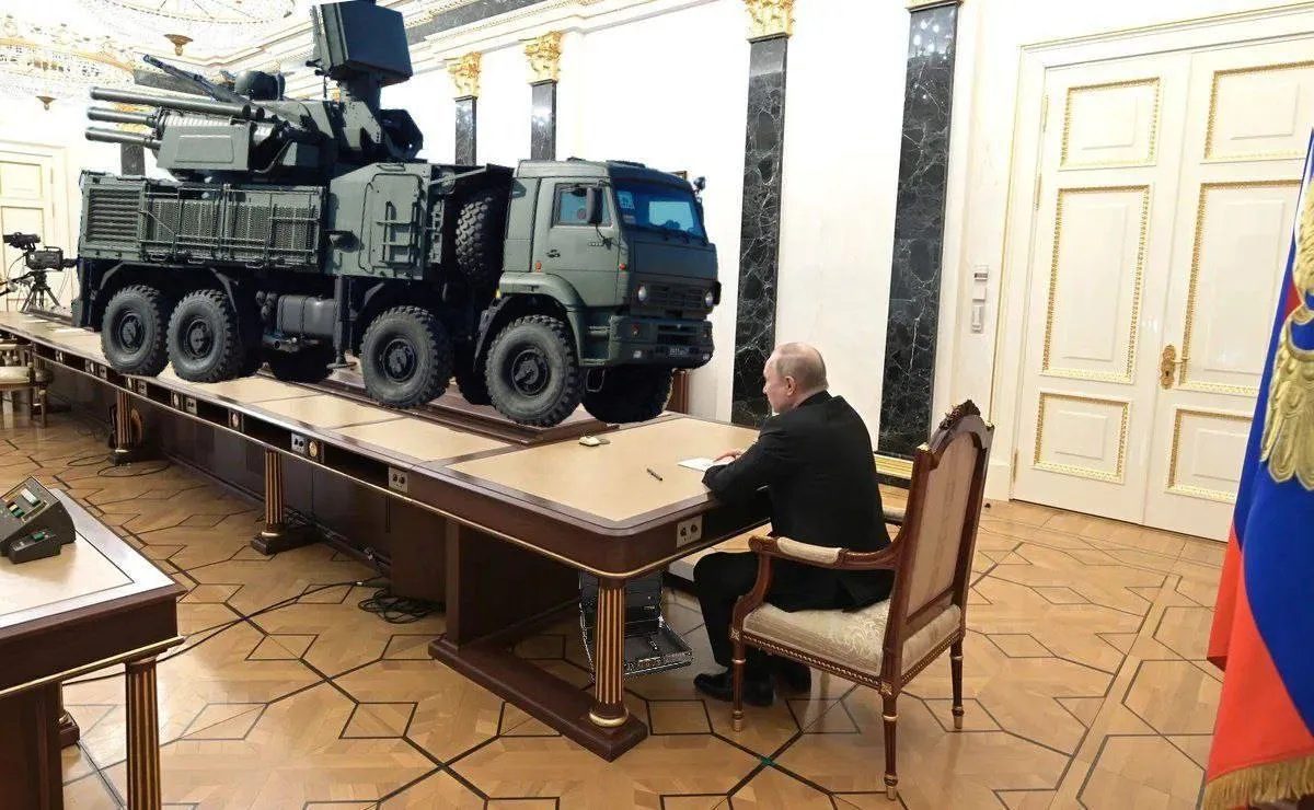 Стіл в Кремлі