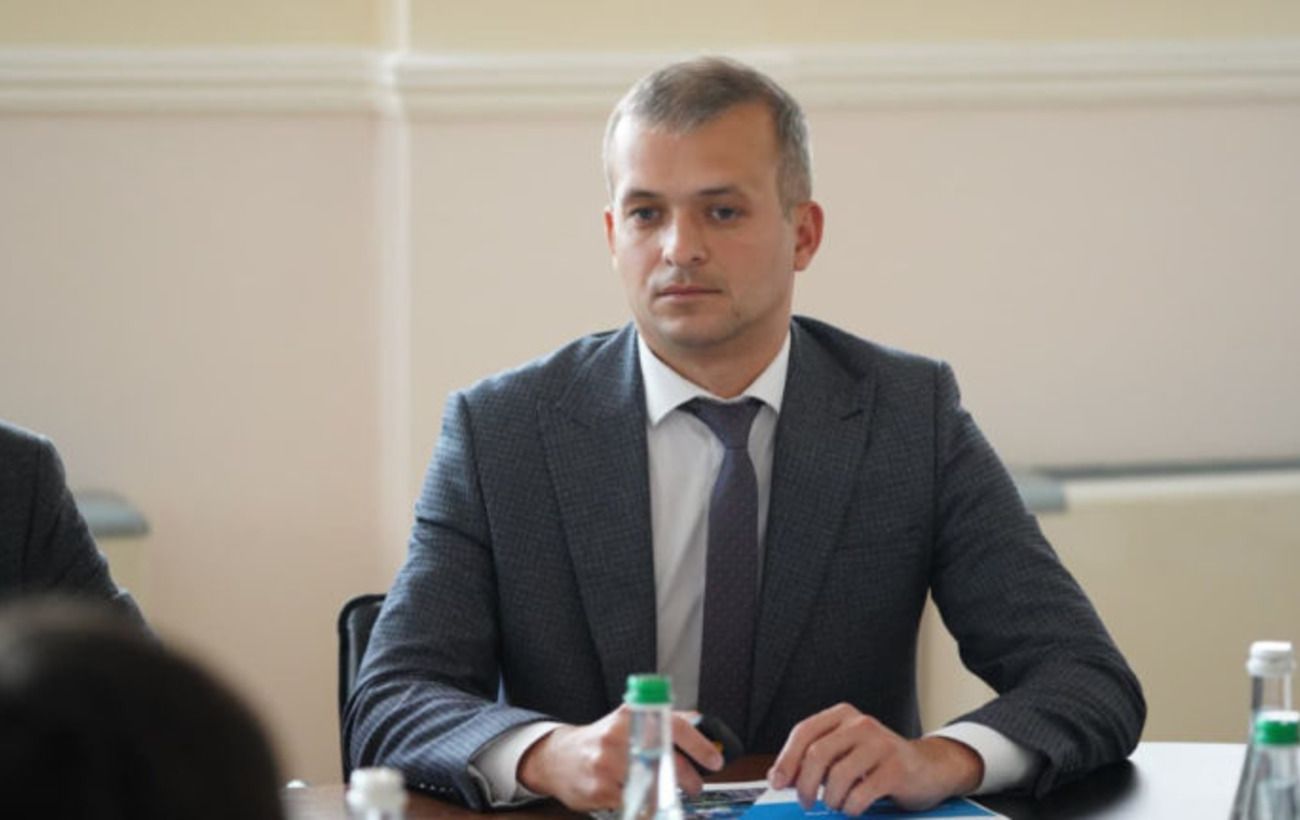 Лозинского задержали на взятке - его уволят с должности Лозинского задержали на взятке - его уволят с должности