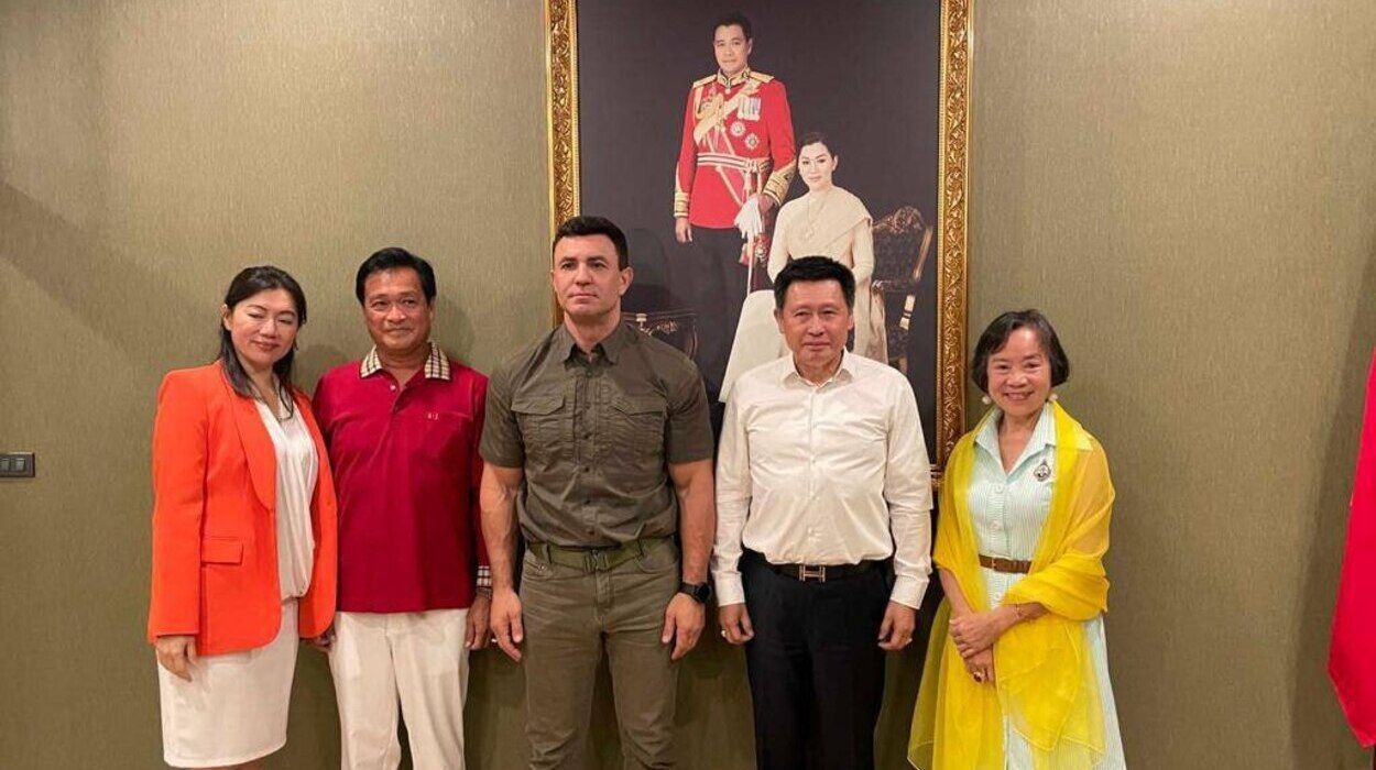 Поездка Тищенко в Таиланд - бурная реакция сети на скандал и увольнение нардепа - 24 Канал Поездка Тищенко в Таиланд - бурная реакция сети на скандал и увольнение нардепа - 24 Канал