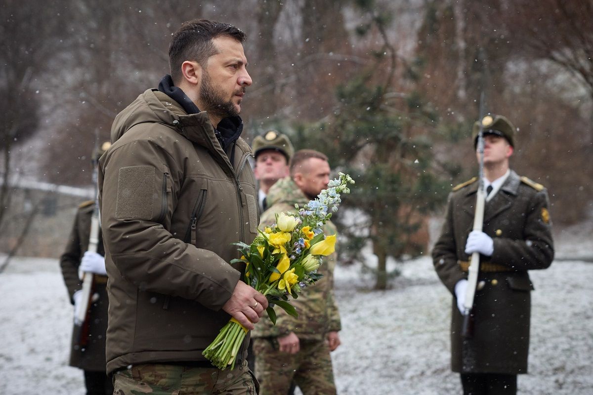 Зеленський вшанував пам'ять Героїв Крут 29 січня 2023 Зеленський вшанував пам'ять Героїв Крут 29 січня 2023