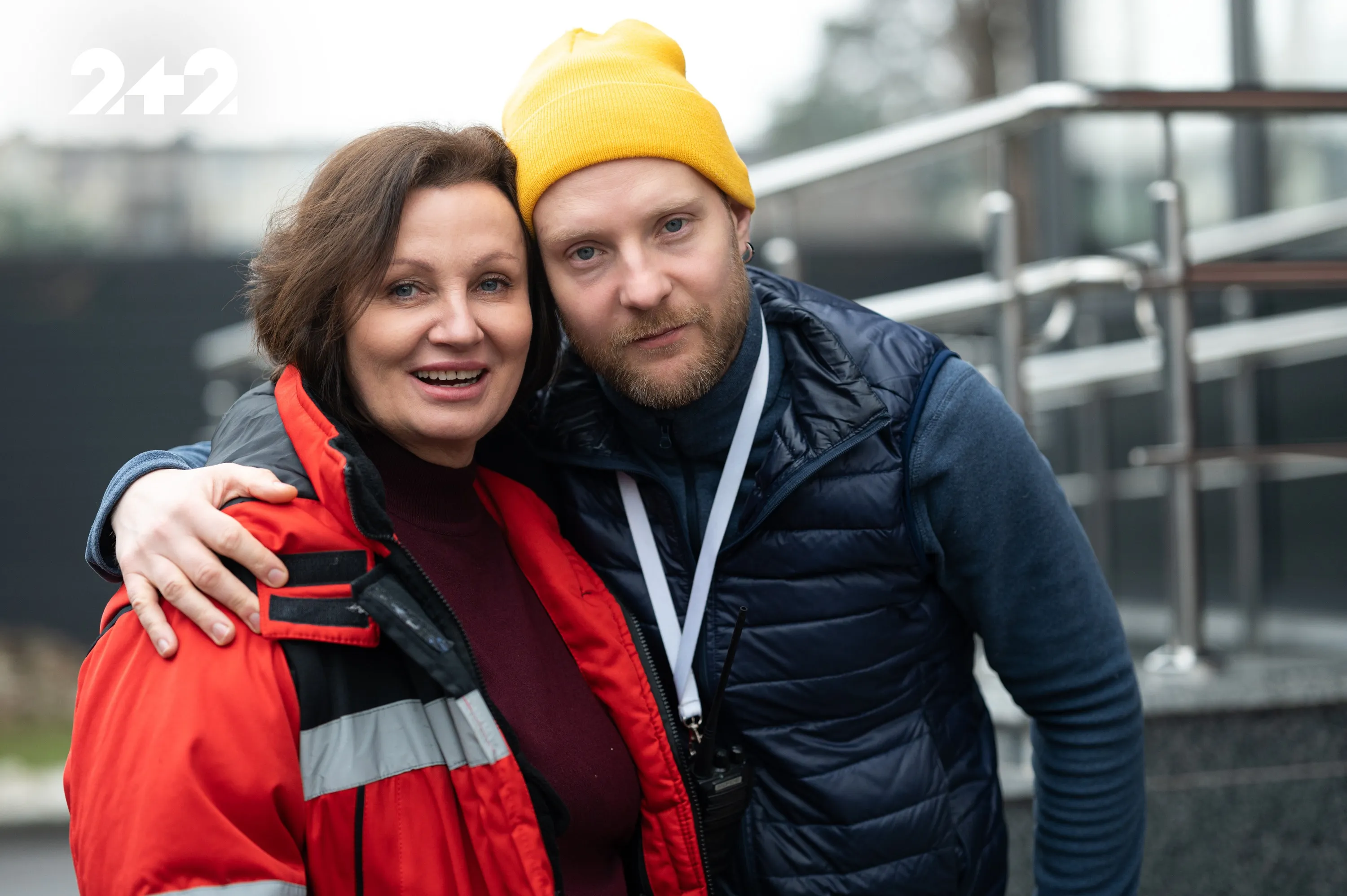 Ірина Мак та режисер Денис Тарасов на зйомках серіалу Я Надія Ірина Мак та режисер Денис Тарасов на зйомках серіалу Я Надія