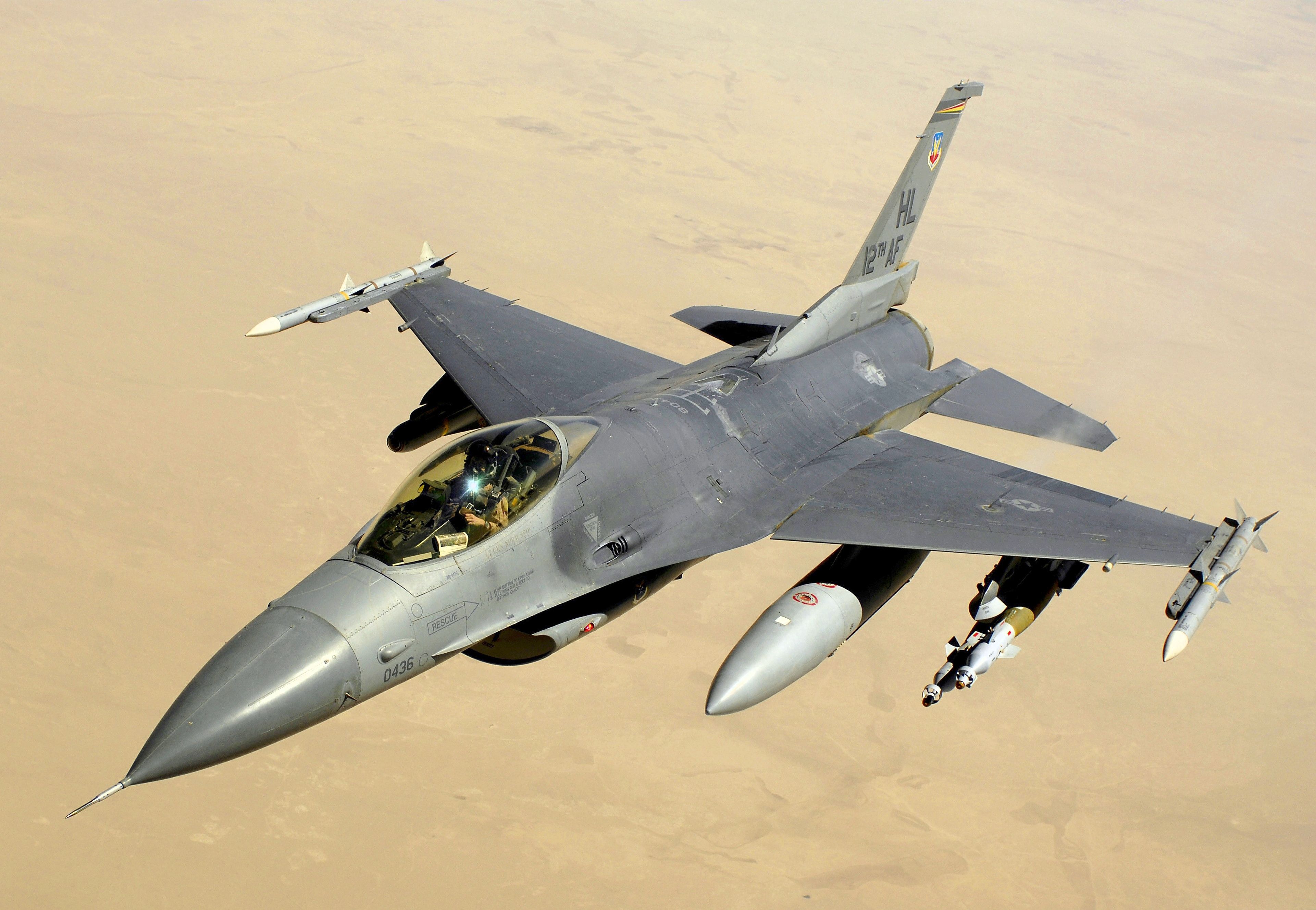  В Пентагоні скептично сприйняли відмову Байдена дати Україні F-16