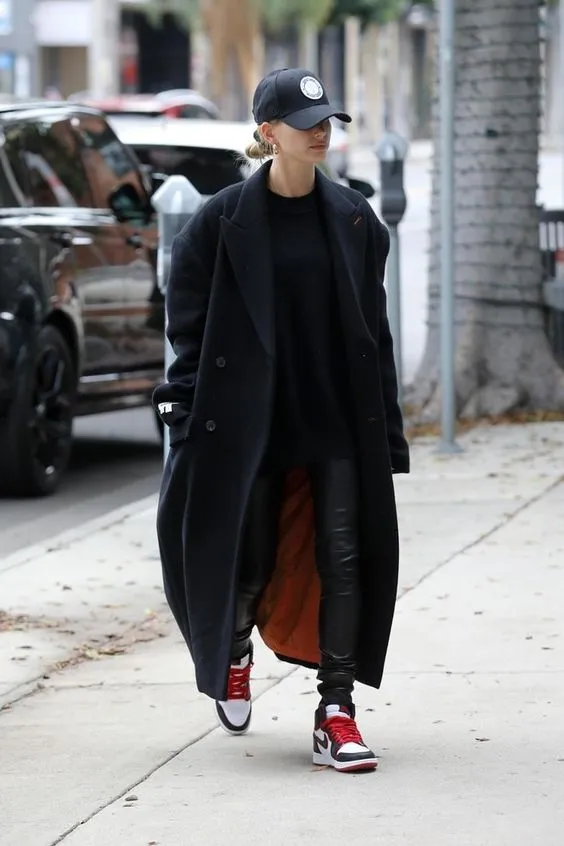 Стильні речі на весну 2023 Стильні речі на весну 2023