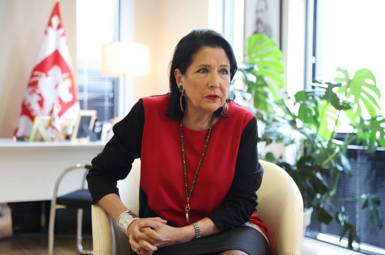 Президент Грузии заявила, что после поражения Россия должна покинуть Южную Осетию и Абхазию - 24 Канал Президент Грузии заявила, что после поражения Россия должна покинуть Южную Осетию и Абхазию - 24 Канал