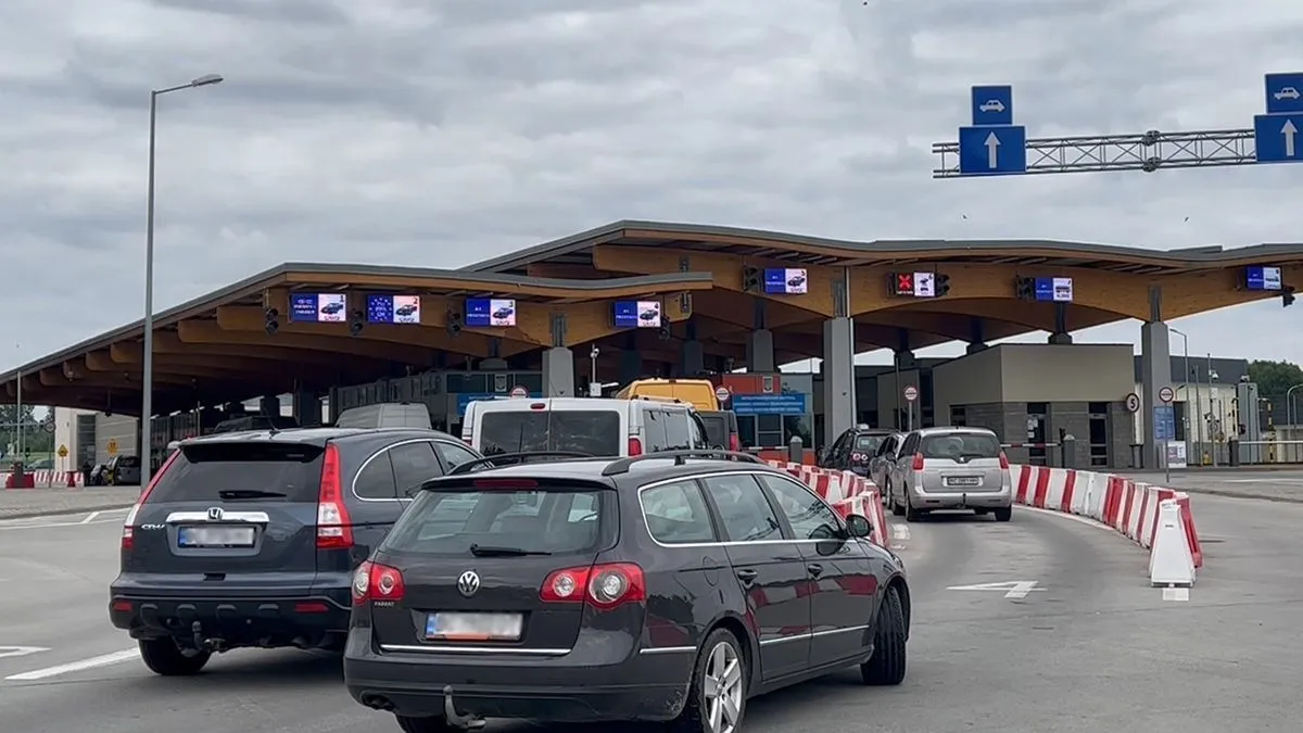 Українці, які виїжджали з Польщі на понад 30 днів, можуть втратити статус UKR Українці, які виїжджали з Польщі на понад 30 днів, можуть втратити статус UKR