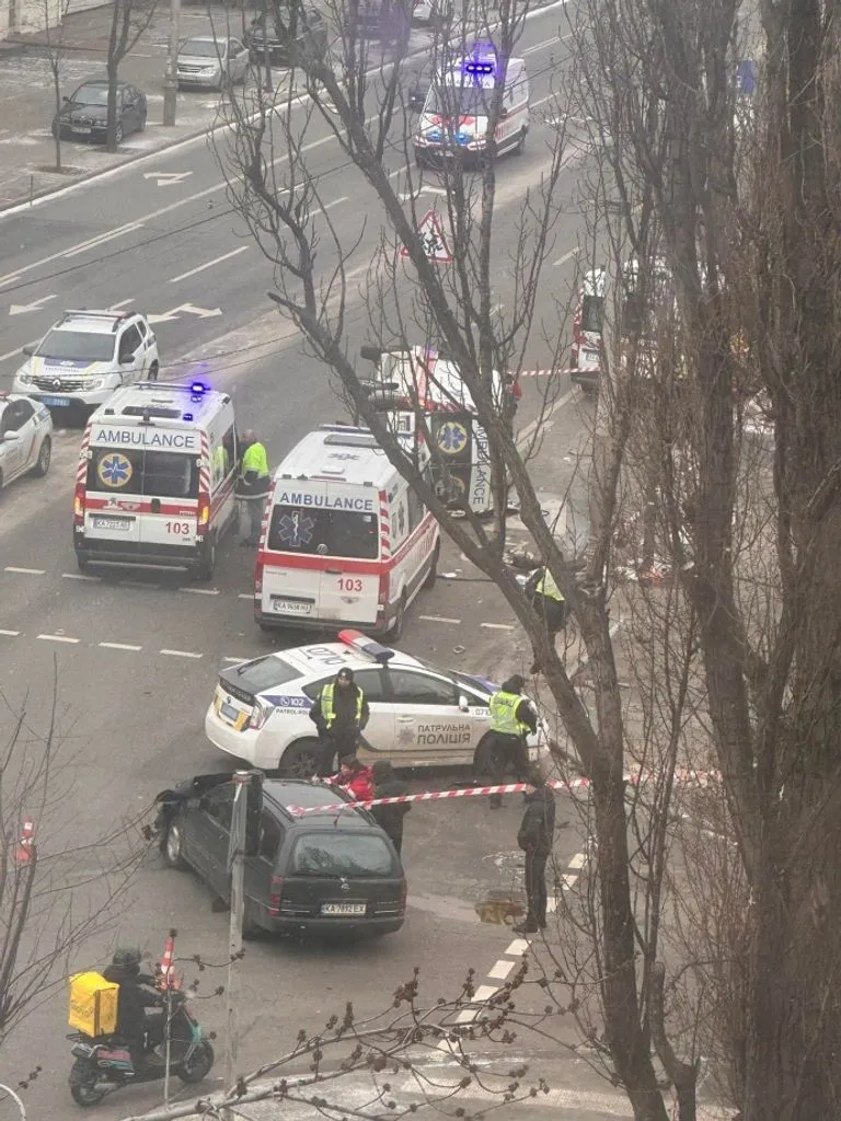 В Киеве произошла авария с участием кареты скорой помощи