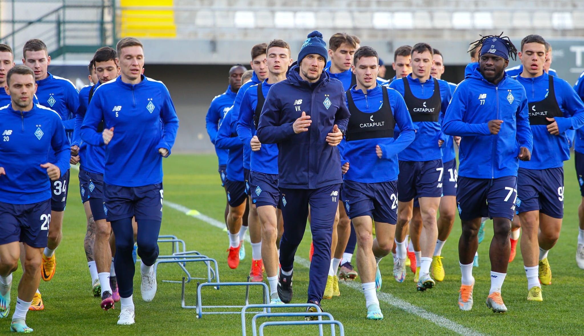 Динамо виграло у Унірі