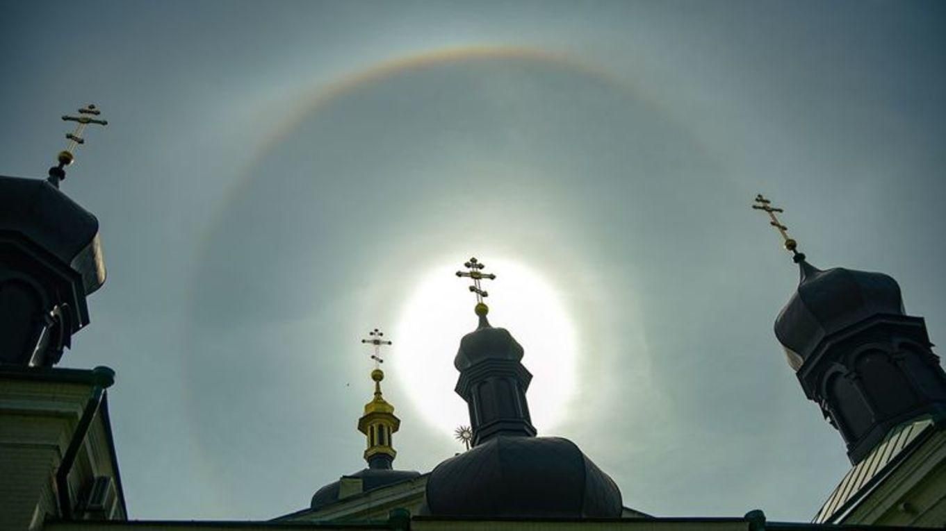 Лунное гало над Киевом – киевляне 4 февраля 2023 года наблюдают уникальное оптическое явление - 24 Канал