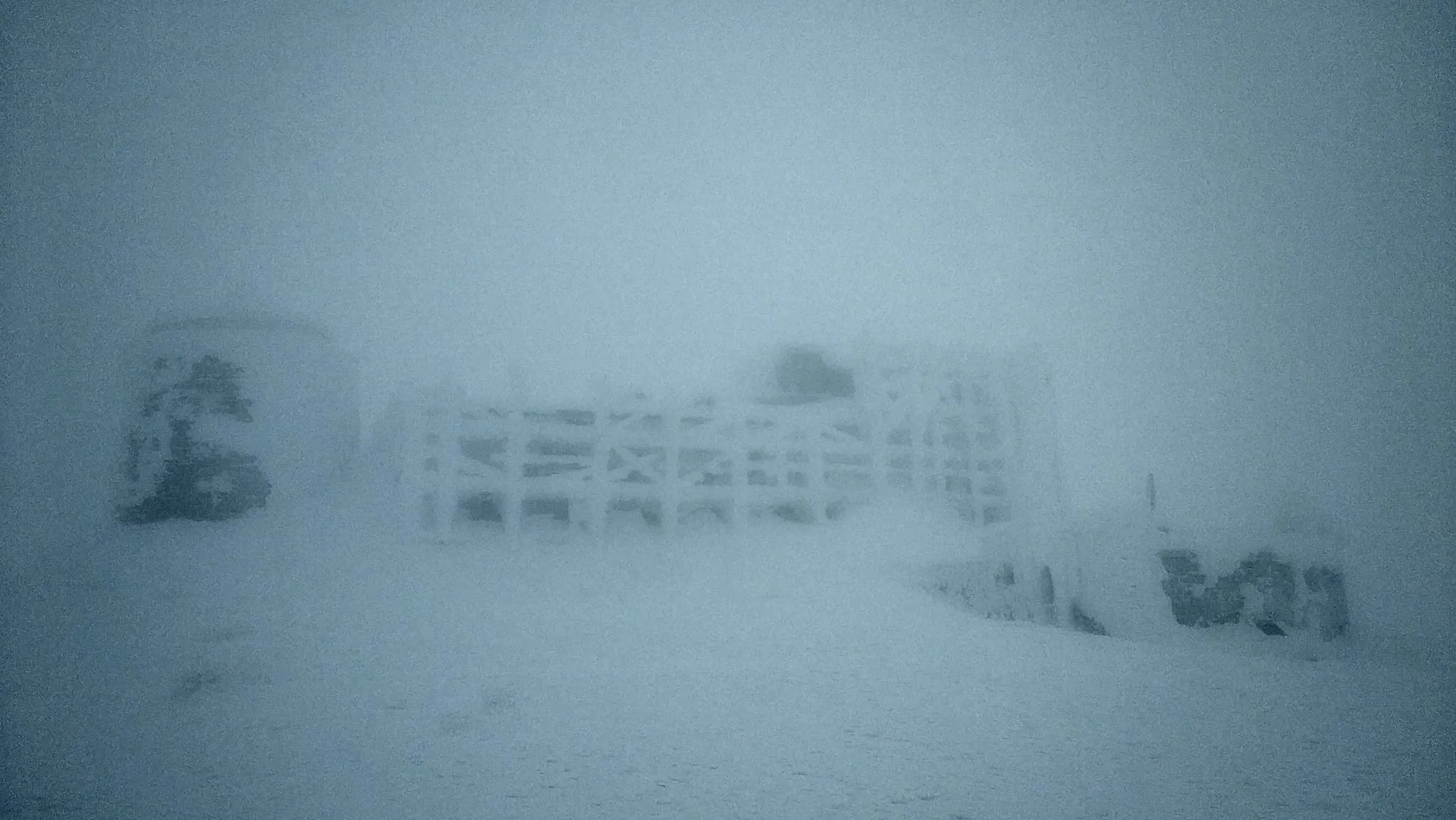 Гора Піп Іван у снігу