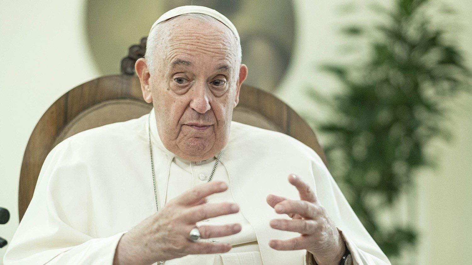 Папа Римський про війну в Україні - Франциск хоче зустрітися із Зеленським та Путіним - 24 Канал