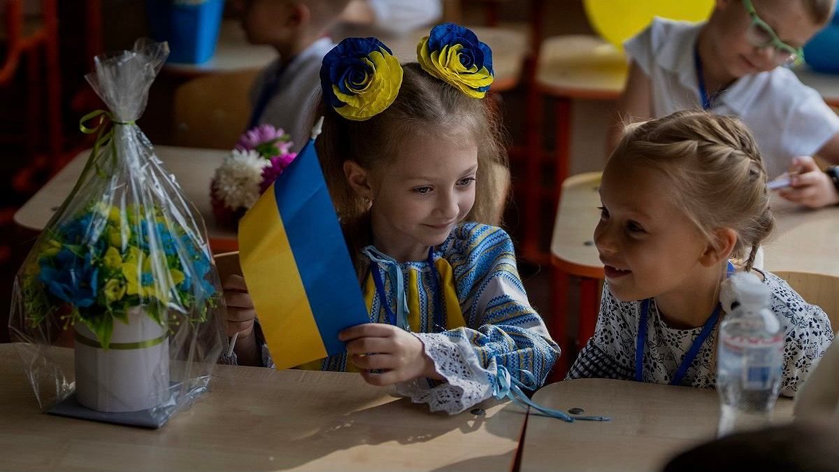 Навчання українців за кордоном - як легше опанувати іноземну мову учням - 24 Канал - Освіта