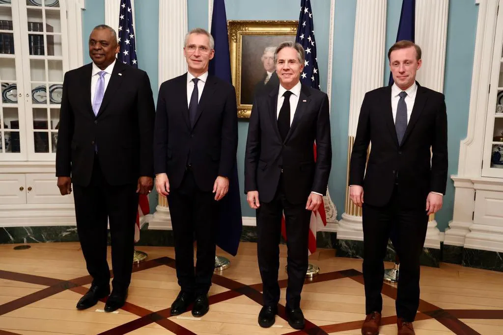 Спільна пресконференція Столтенберга з високопосадовцями США