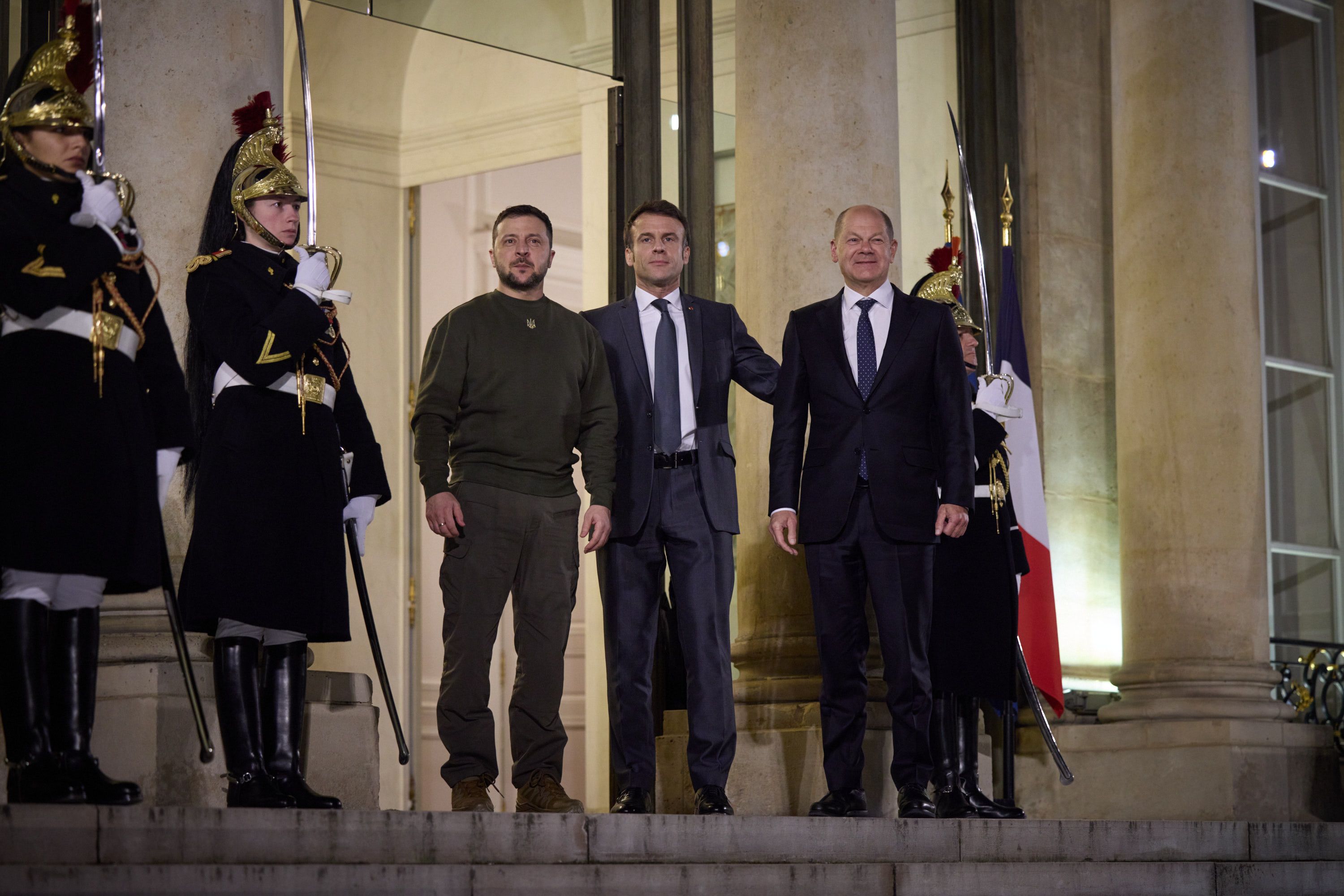 Зеленський зустрівся з Шольцом і Макроном 8 лютого - про що говорили Зеленський зустрівся з Шольцом і Макроном 8 лютого - про що говорили