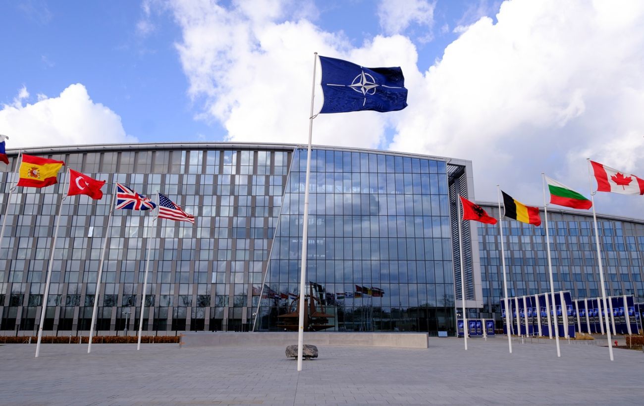 НАТО готує план, якщо доведеться брати участь у кількох конфліктах - 24 Канал