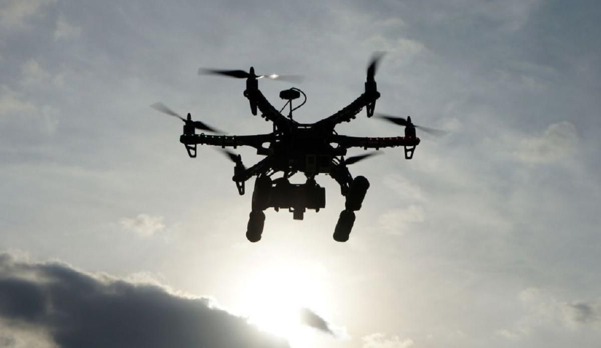 Молдова закрила повітряний простір 14 лютого 2023 - у небі над Кишиневом - російський дрон Молдова закрила повітряний простір 14 лютого 2023 - у небі над Кишиневом - російський дрон