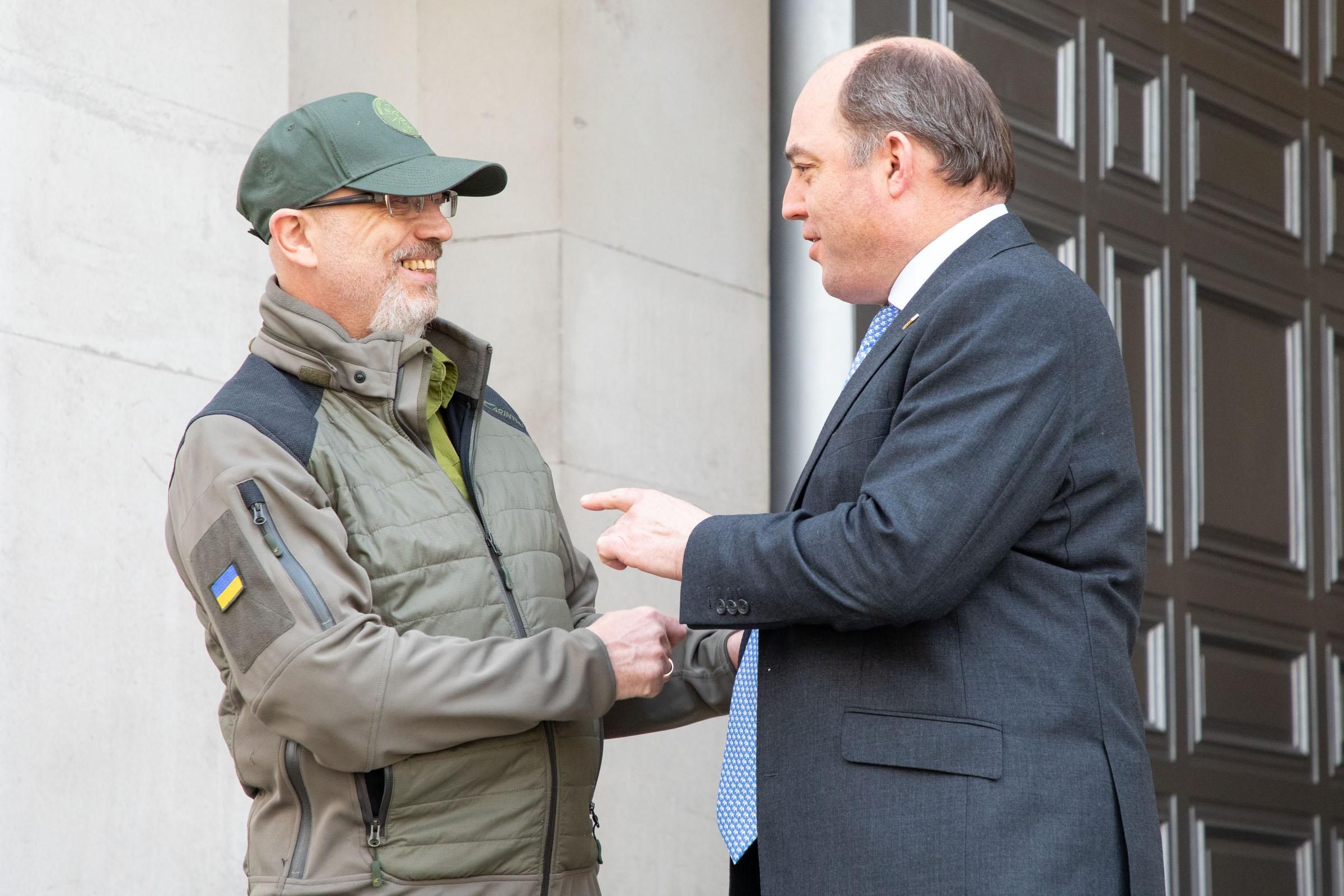 Украина получит от союзников военную помощь на 200 миллионов фунтов - 24 Канал Украина получит от союзников военную помощь на 200 миллионов фунтов - 24 Канал