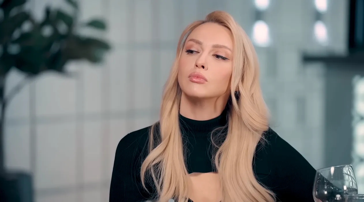 Оля Полякова никогда не разведется с мужем Оля Полякова никогда не разведется с мужем