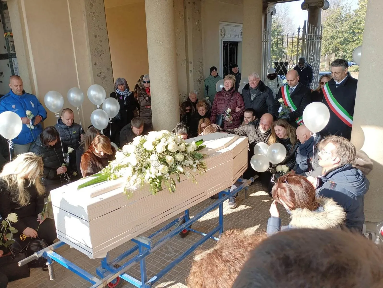 Яну похоронили 16 февраля