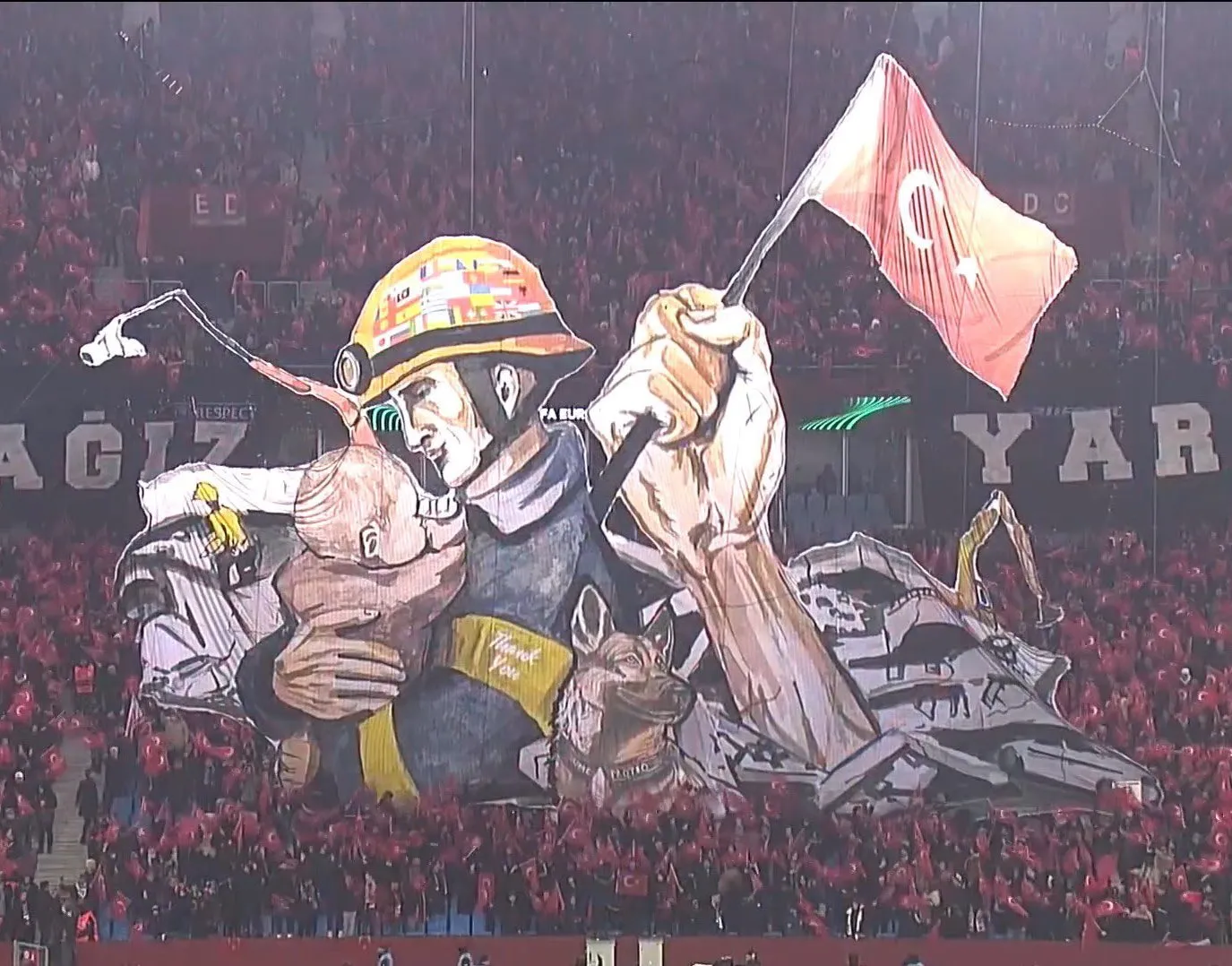 Перфоменс у матчі Трабзонспор – Базель Перфоменс у матчі Трабзонспор – Базель