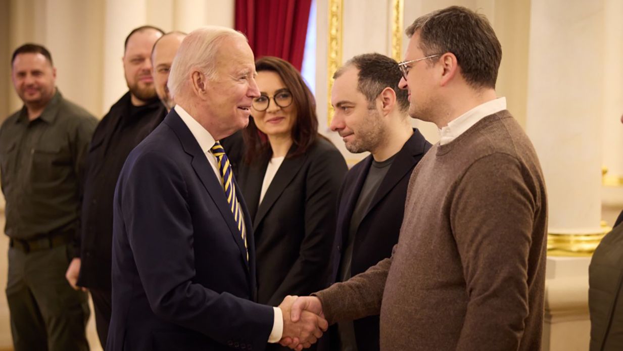 Кулеба розповів деталі про зустріч Байдена і Зеленського - 24 Канал Кулеба розповів деталі про зустріч Байдена і Зеленського - 24 Канал