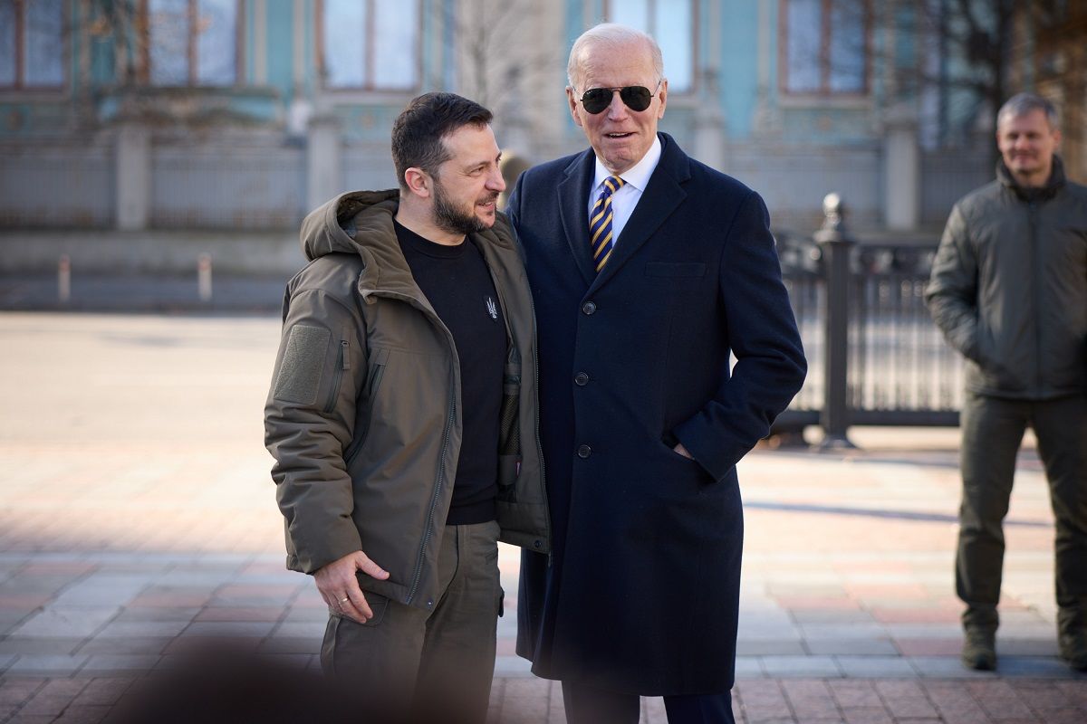 Байден указал на ошибку Путина во время брифинга в Киеве Байден указал на ошибку Путина во время брифинга в Киеве