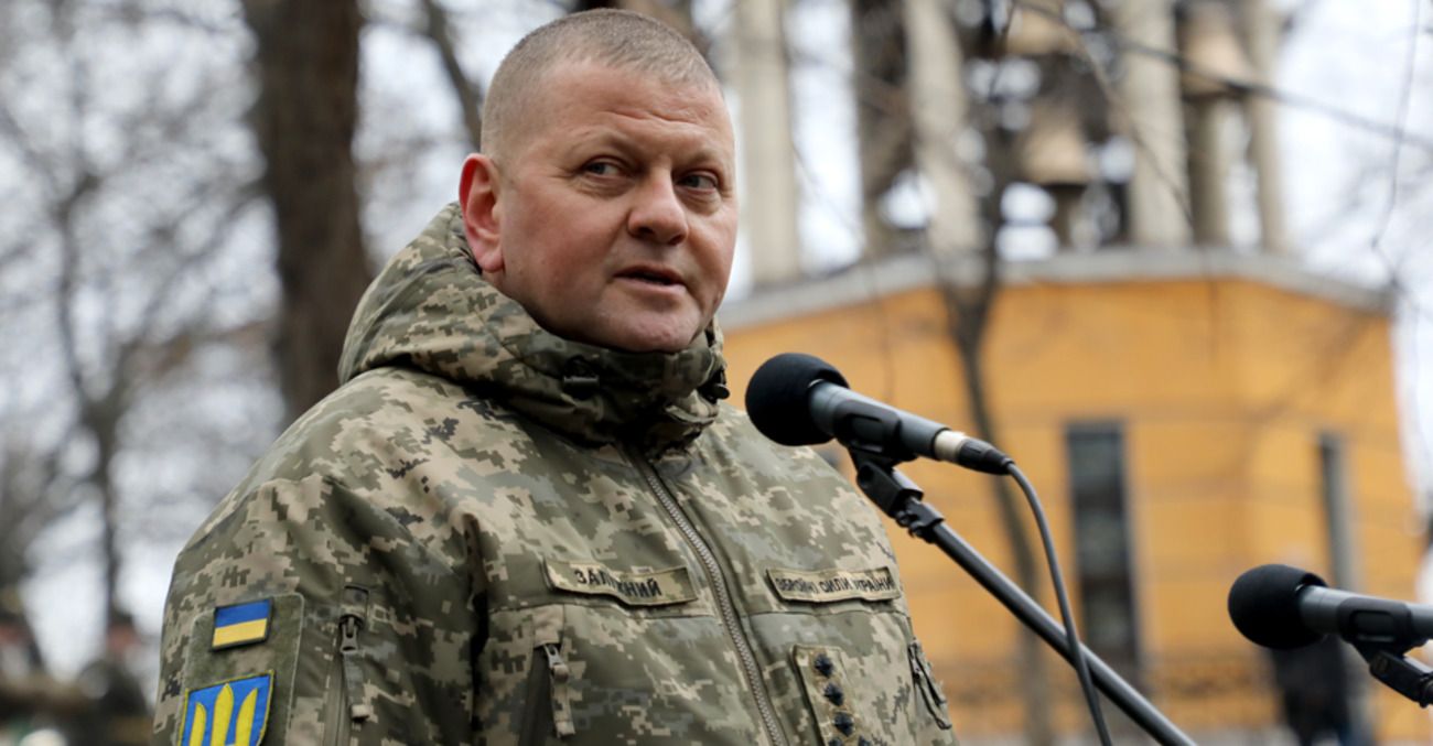 Залужный обратился к украинцам Залужный обратился к украинцам