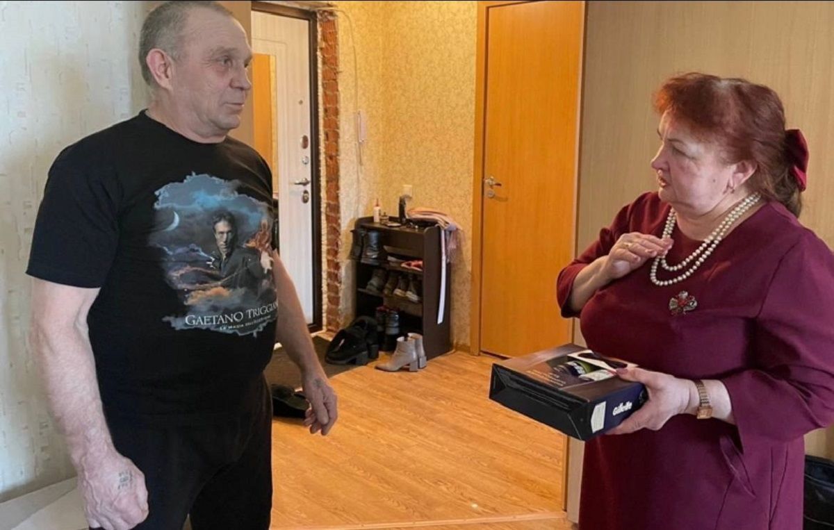 Родным погибших окупантов уже дарят пену для бритья и шампунь Родным погибших окупантов уже дарят пену для бритья и шампунь